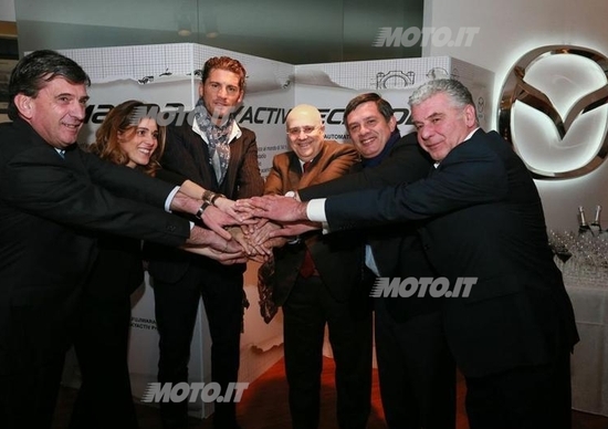 Mazda: fornitore ufficiale dell’Atalanta Bergamasca Calcio Mazda: fornitore ufficiale dell’Atalanta Bergamasca Calcio