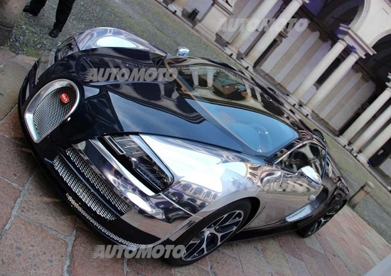 Brungs: «Veyron quasi sold out. La futura Bugatti? Una nuova iconica sportiva» Brungs: «Veyron quasi sold out. La futura Bugatti? Una nuova iconica sportiva»