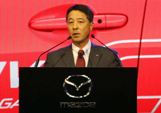 Masamichi Kogai: «Mazda usa tecnologie pulite ed efficienti per creare emozioni» Masamichi Kogai: «Mazda usa tecnologie pulite ed efficienti per creare emozioni»