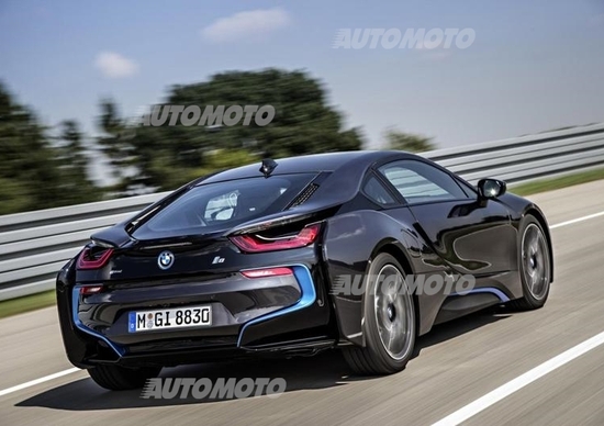 BMW i8: un video ufficiale ne spiega il design BMW i8: un video ufficiale ne spiega il design