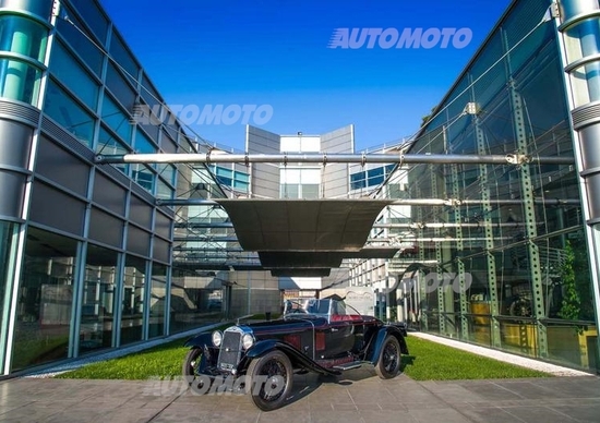 Museo Nicolis: la storia dell'auto e della moto in un'esposizione privata Museo Nicolis: la storia dell'auto e della moto in un'esposizione privata