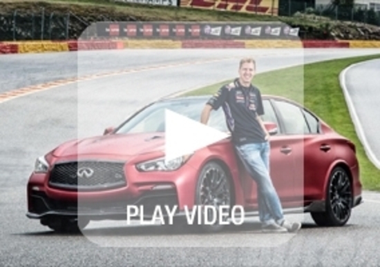 Infiniti Q50 Eau Rouge concept: al limite con Vettel sul circuito di Spa Infiniti Q50 Eau Rouge concept: al limite con Vettel sul circuito di Spa