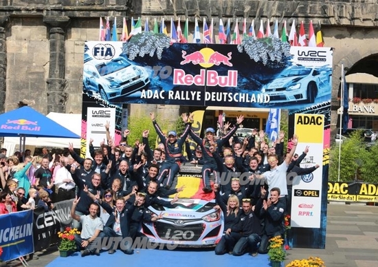 WRC Germania 2014: gli highlights del Rally dove trionfa Hyundai e sprofonda VW WRC Germania 2014: gli highlights del Rally dove trionfa Hyundai e sprofonda VW