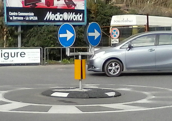 De Vita: «Rotonde? Non si è ancora capito come costruirle e percorrerle» De Vita: «Rotonde? Non si è ancora capito come costruirle e percorrerle»