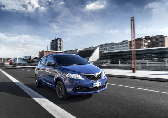Lancia Ypsilon Unyca, stile inconfondibile Lancia Ypsilon Unyca, stile inconfondibile