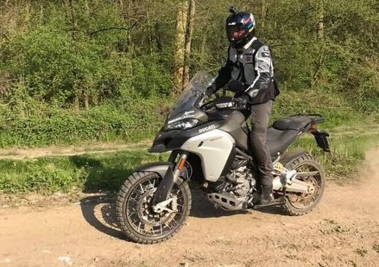 Ducati Como, un weekend per testare la Multistrada Enduro Ducati Como, un weekend per testare la Multistrada Enduro