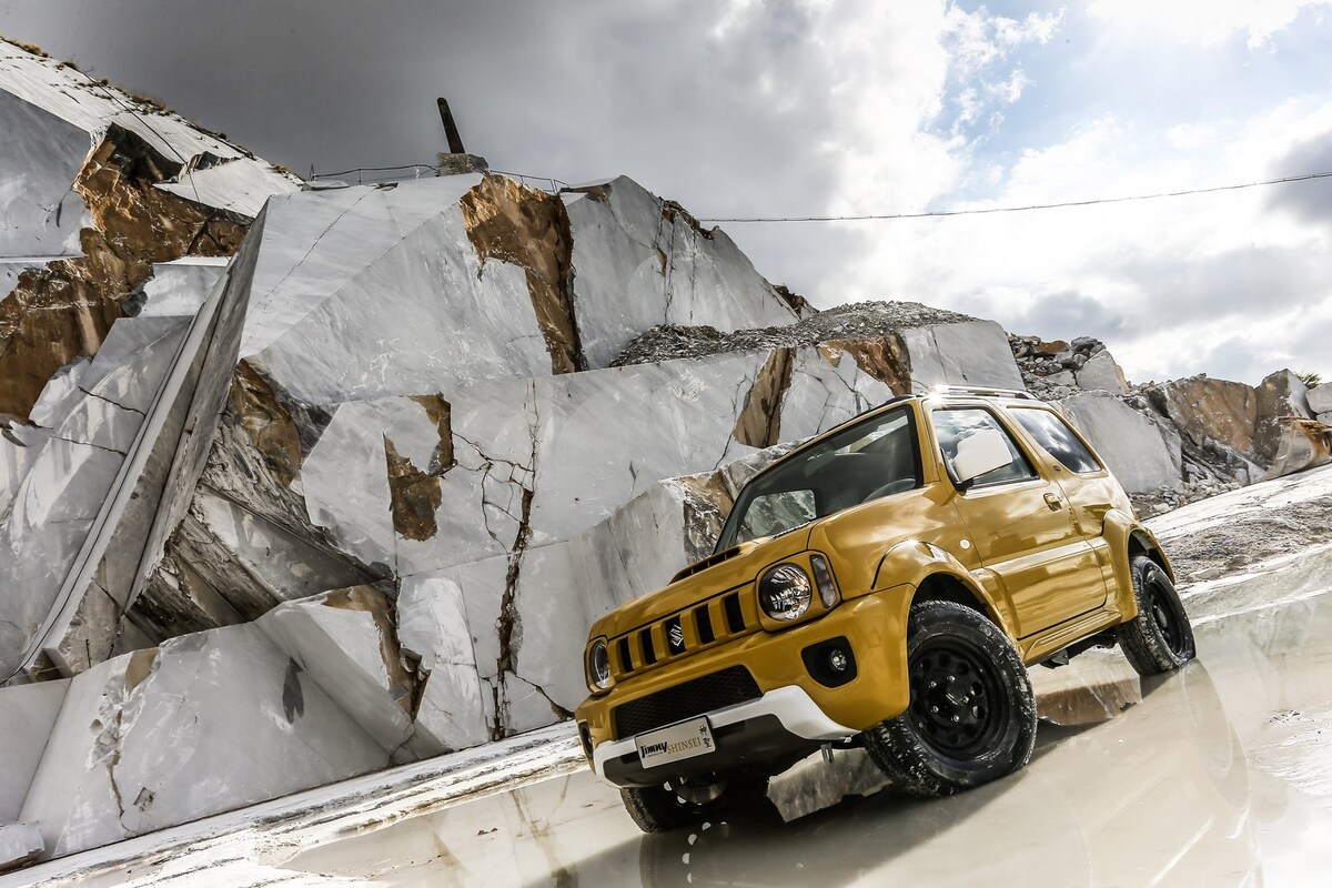 Suzuki Jimny | Test drive #AMboxing - Prove - Automoto.it