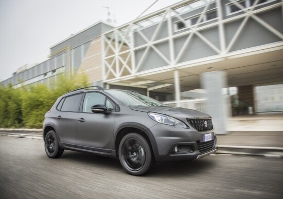 Peugeot 2008 Black Matt, ecco la nuova top di gamma Peugeot 2008 Black Matt, ecco la nuova top di gamma
