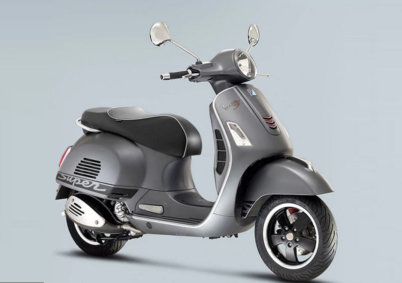 Vespa Gts 125 Super Sport 17 18 Prezzo E Scheda Tecnica Moto It